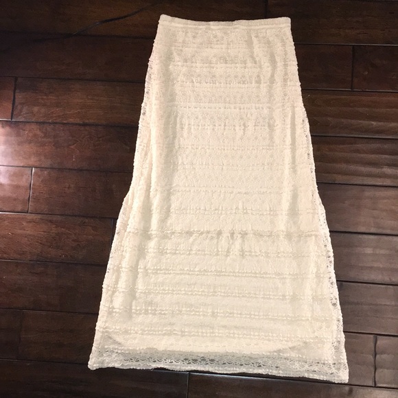 Max Studio Dresses & Skirts - Long lace skirt